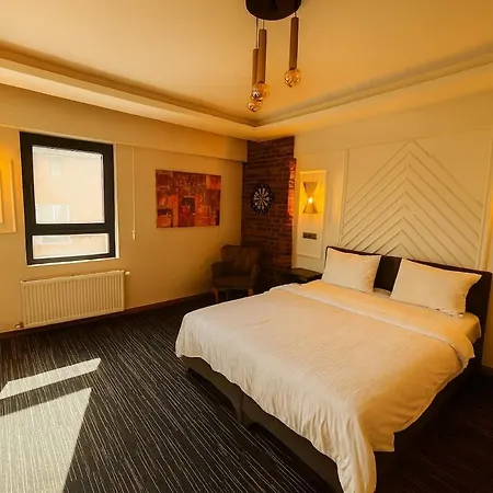 Guestport No 1 Luxury 75 M2 Suite, 2 Bathrooms * İstanbul