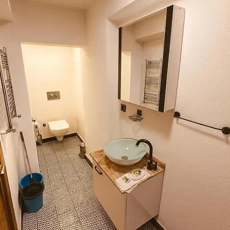 Guestport No 1 Luxury 75 M2 Suite, 2 Bathrooms